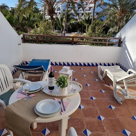 Appartamento Schone In Playa De La Americas Mit Gepflegtem Garten